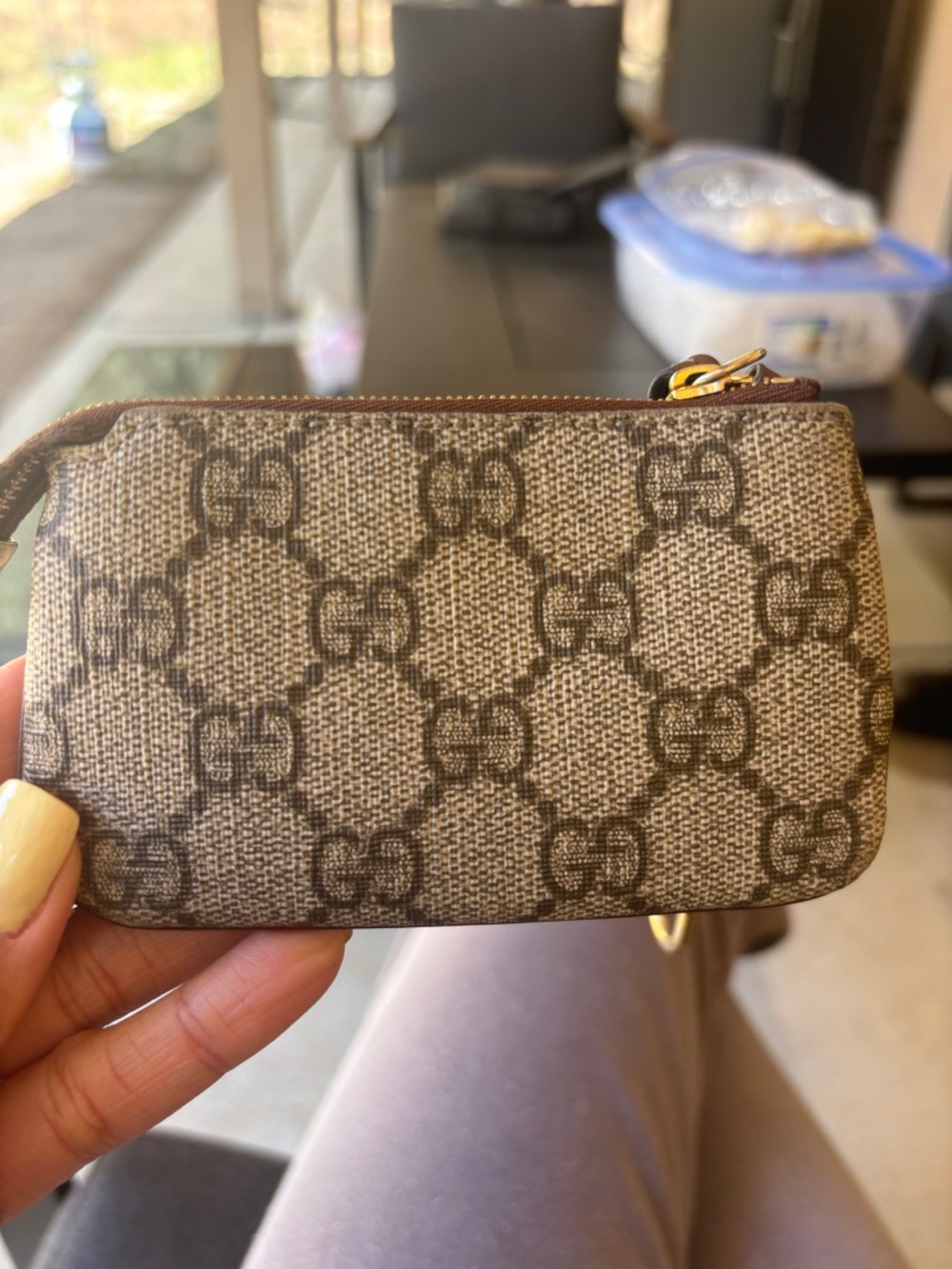 Gucci Beige Brown GG Supreme Key & Card Holder with Gold Hardware - Picture 6 of 8